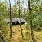 3 Bedroom Lovely In Nexo * Vester Sømarken