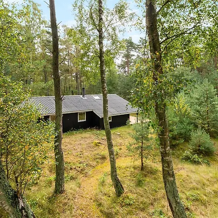 3 Bedroom Lovely In Nexo * Vester Somarken