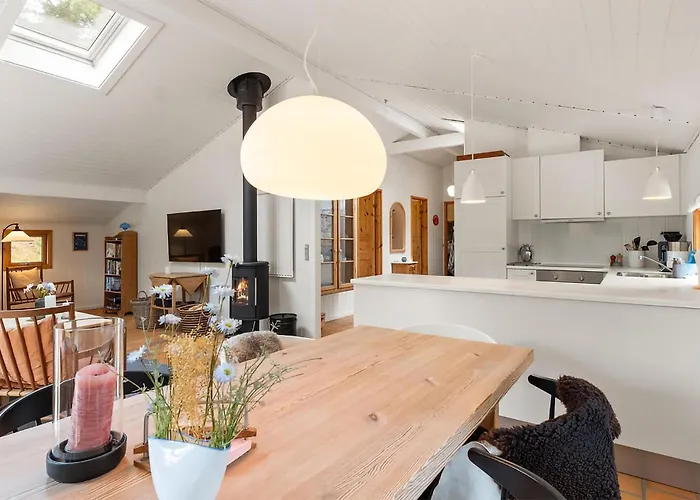 Σπίτι διακοπών 3 Bedroom Lovely In Nexo Vester Somarken